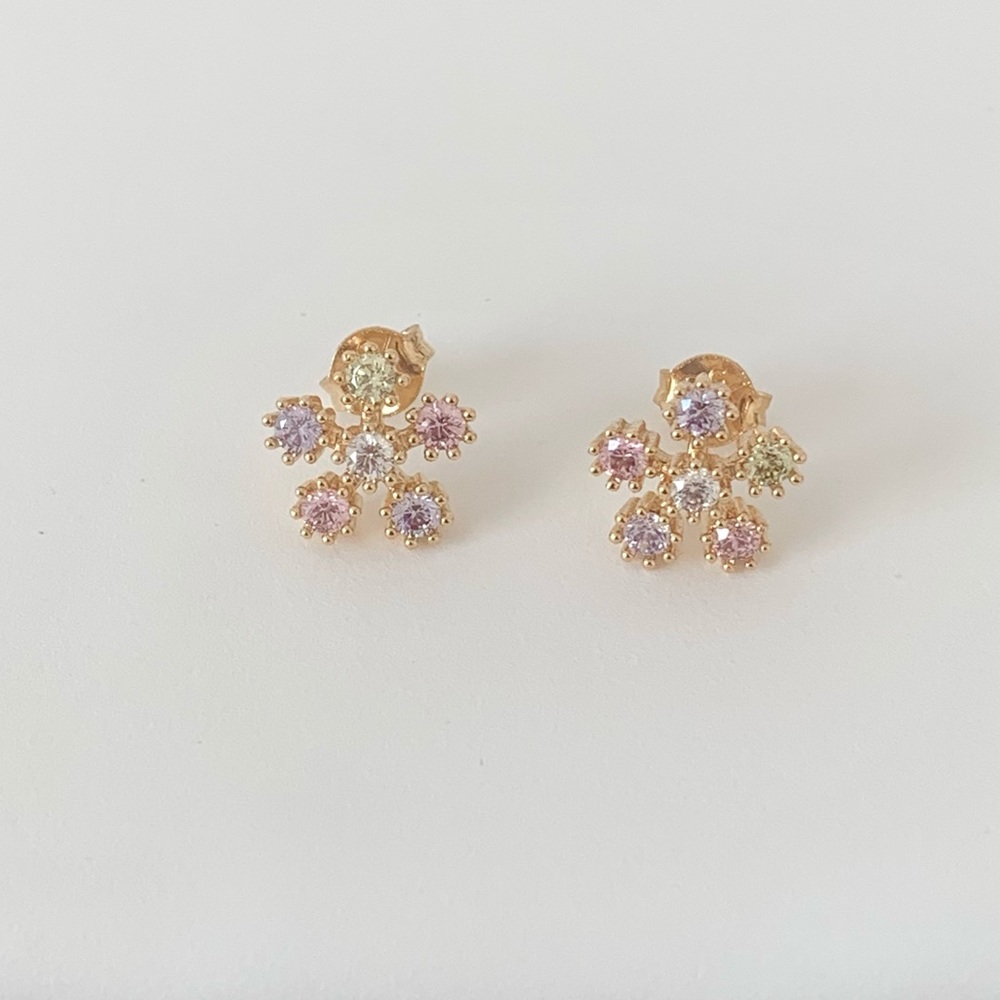 Gold filled stud earring